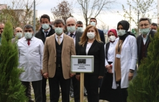 Mesai arkadaşları Dr. Durmuş’u unutmadı!
