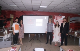 Yanlış duruş postur bozukluğu iskelet ağrıların başlıca sebebi